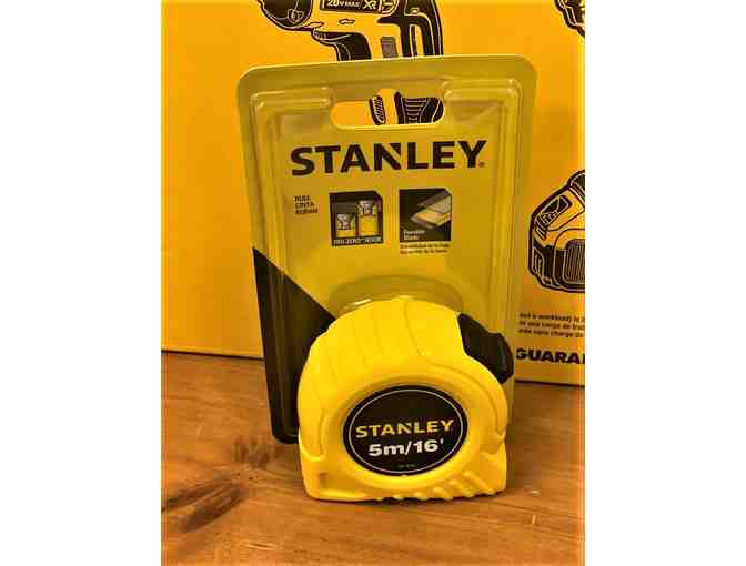 'Dewalt Brushless Drywall 2 Tool Combo Kit, 45 Piece Screwdriving Bit Set and Stanley Tape