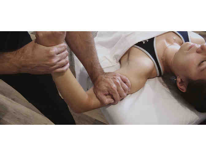 Gift Certificate for 60 Minute Mobile Massage Service from M.I. Therapy (LOT 1)