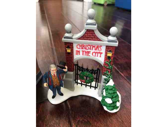 Dept. 56 - 5 Piece Heritage Village Collection Set