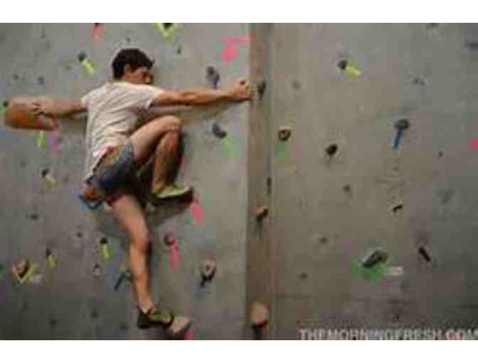Hangar 18 Rock Climbing Gym