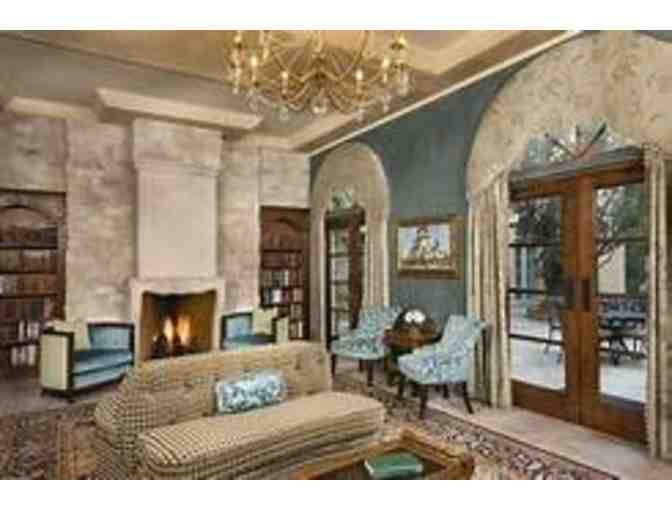 STAYCATION AT AYRES HOTEL- A EUROPEAN STYLE GETAWAY