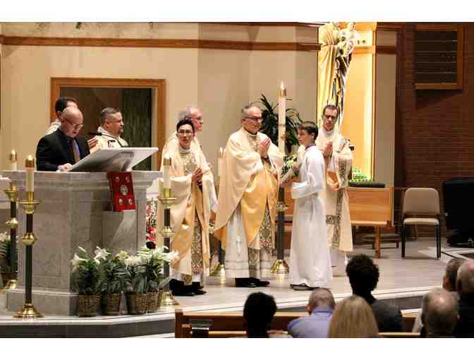 Front Row Pew on Christmas Eve OR Easter Sunday with Reserved Parking