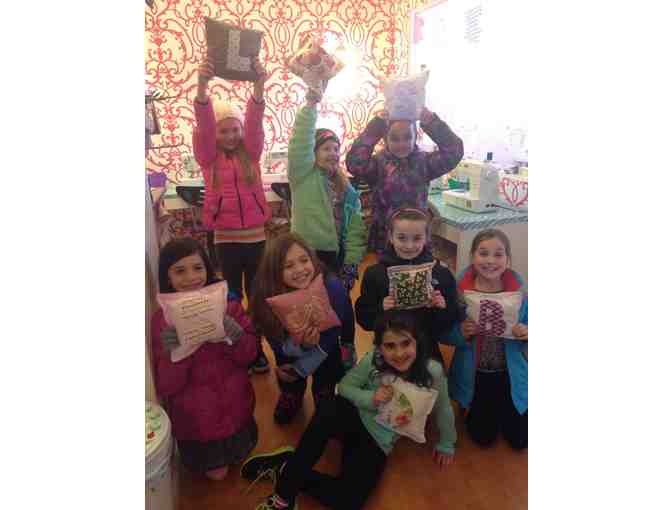 HipStitch - Sewing Birthday Party for 10 Guests!