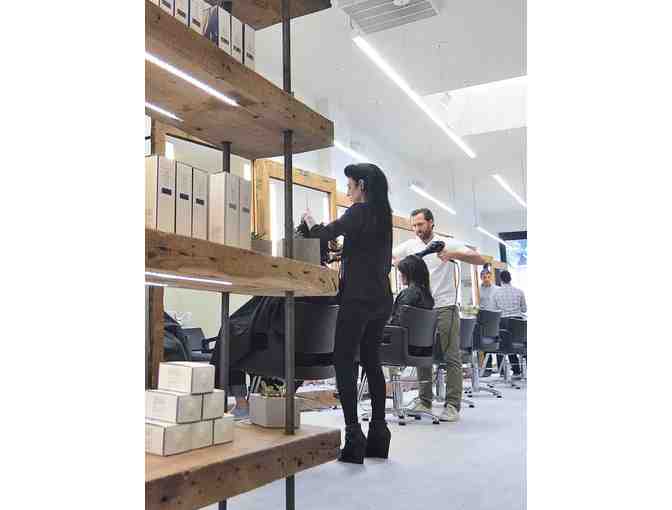 Station Row salon - 3 Shampoo & Blow Drys with Jenn