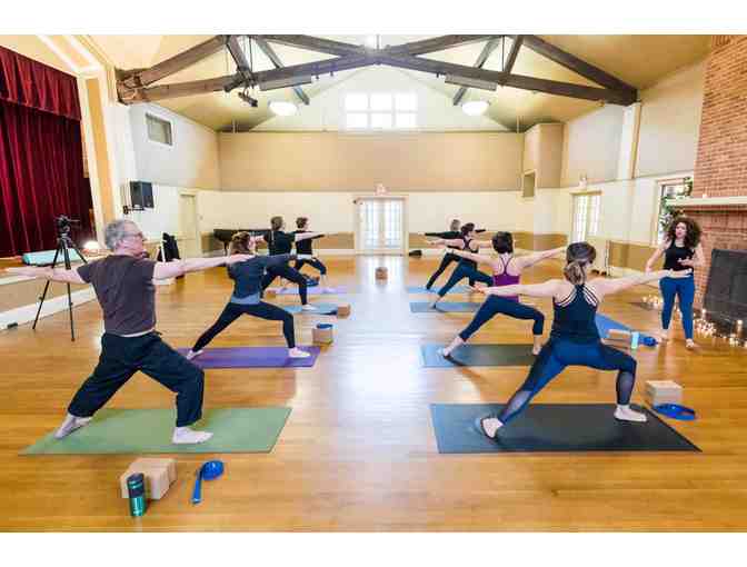 Dawn Davis Yoga - 5 Classes & Dawn's New Book 'Mom As You Are: Daily Wisdom for Moms'