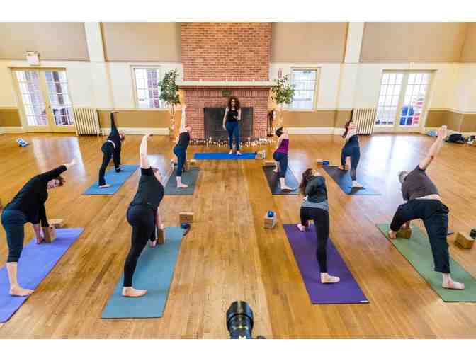 Dawn Davis Yoga - One Free Month of Yoga and Dawn's Book 'Mom As You Are'