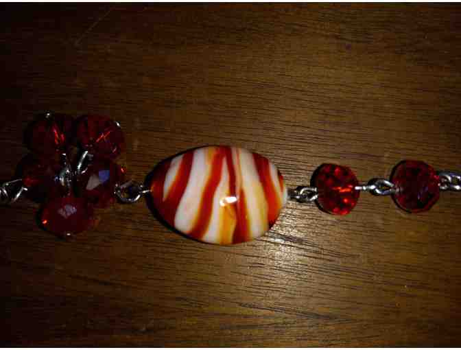 Red & White Glass Bracelet