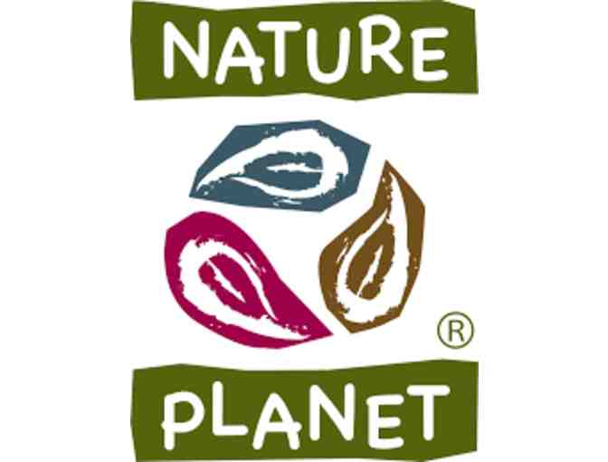 Nature Planet Gift Basket