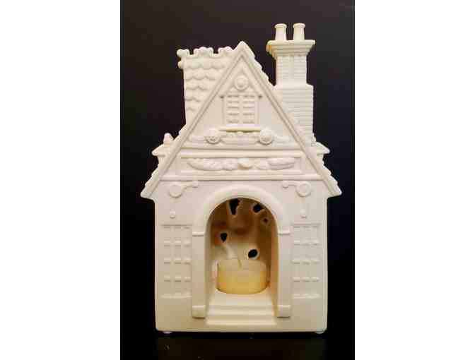 PartyLite 'Bakery Carolers' Porcelain Bisque Tea Light -- Cheer for the Holidays!