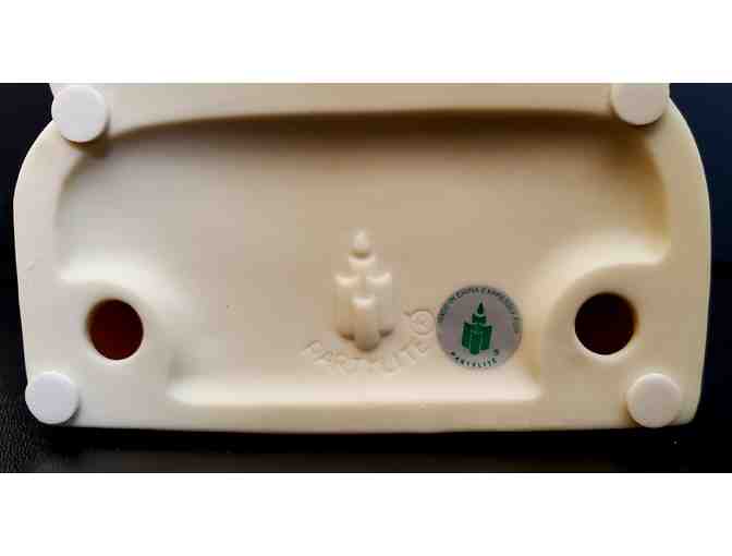 PartyLite 'Bakery Carolers' Porcelain Bisque Tea Light -- Cheer for the Holidays!