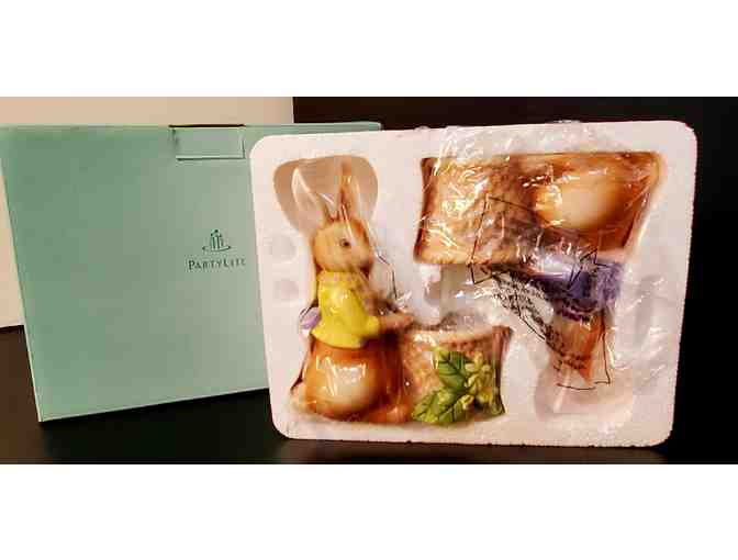 PartyLite: Beatrice and Bea -- Beautiful Bunnies with Baskets