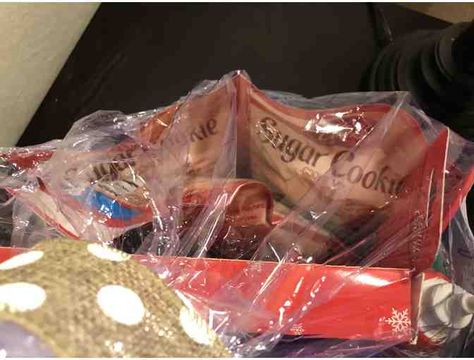 Frost Like a Boss Basket- Petrie