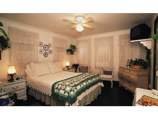 T'Frere's House- One Night Stay and Breakfast for Two