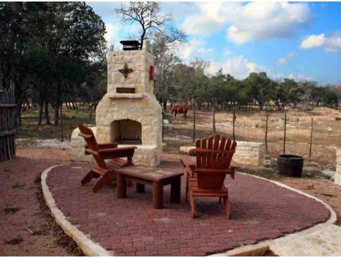 1 Night Stay for 2 in Fredericksburg, Texas