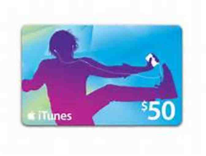 Apple iPad Mini w/Zagg Keyboard Case & $50 iTunes Gift Card