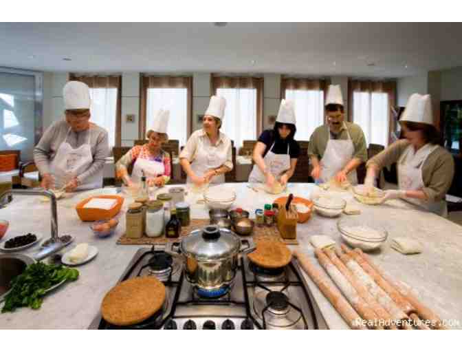 Dinner for 4 at the Art Institute of Houston