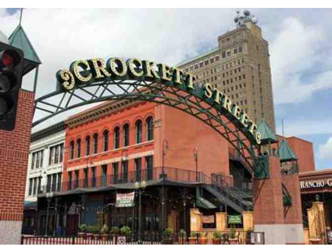 One Night Weekend Stay in a Whirlpool King Room at Hampton Inn (Beaumont, TX)