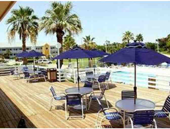 Inn at the Waterpark - 2 Nights for 2 in Galveston, TX