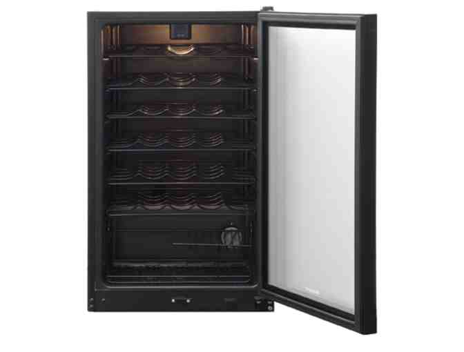 Wine Cooler with 35 Bottle Capacity and Two Temperature Zones