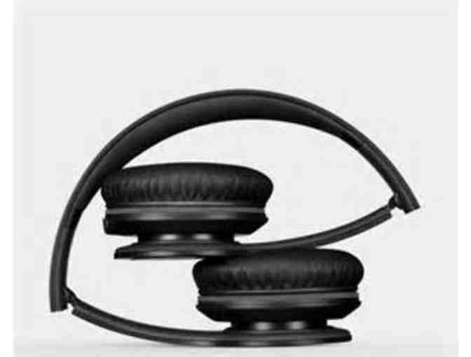 Beats by Dre Solo HD Drenched in Black