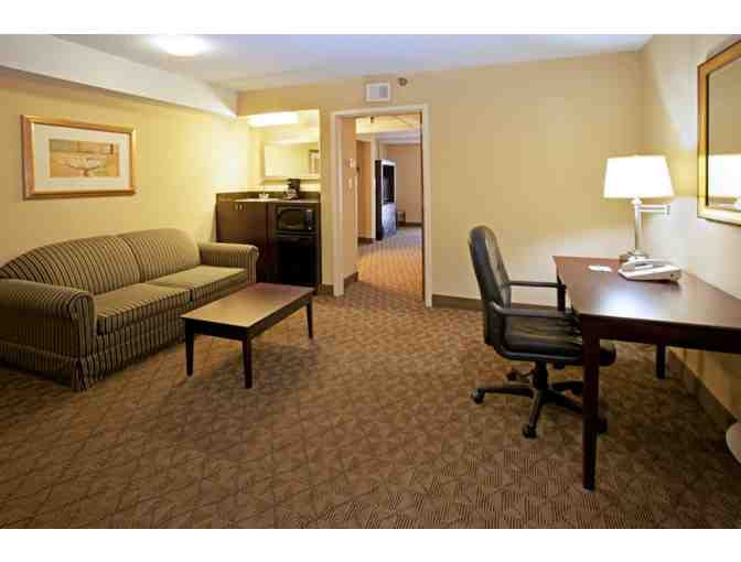 Heart To Heart Package at The Holiday Inn Beaumont Plaza - Beaumont, TX