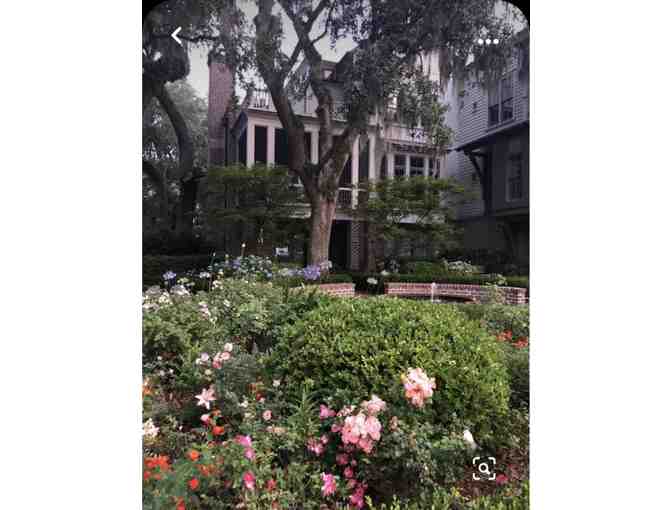 Catered Dinner and Sunset Cruise in Palmetto Bluff for 10