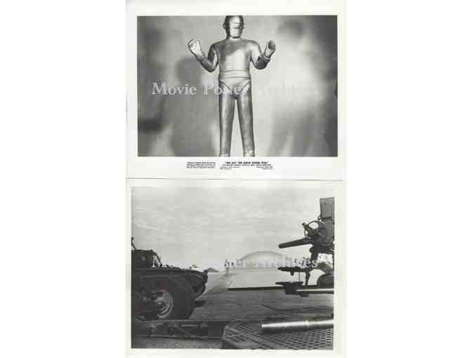 DAY THE EARTH STOOD STILL, 1951, 8x10 stills, classic sci-fi, Michael Rennie, Patricia Neal