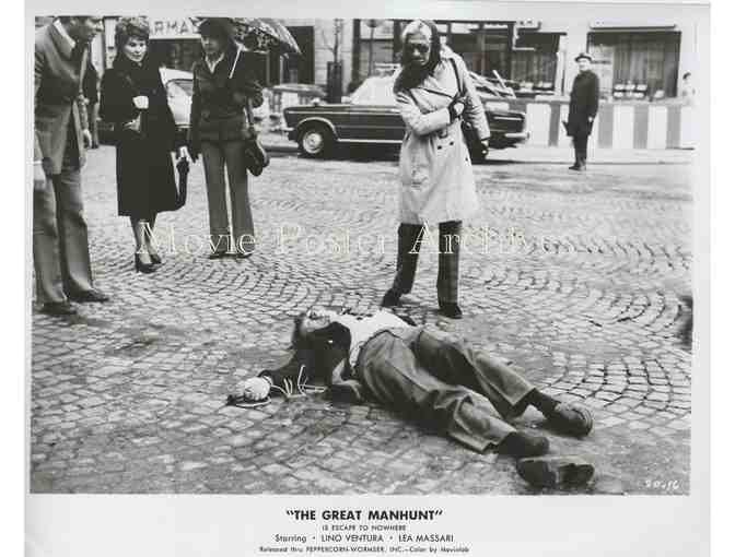 GREAT MANHUNT 1974 8x10 still set of 12, Lino Ventura, Lea Massari