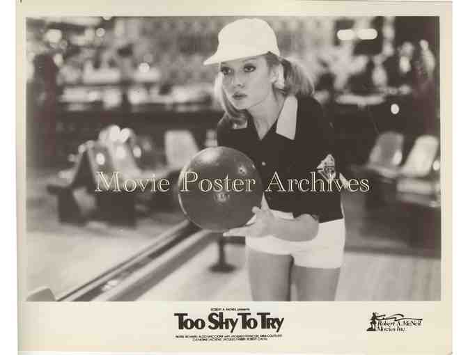 TOO SHY TO TRY, 1983, 8x10 presskit stills, bowling Pierre Richard, Aldo Maccione,