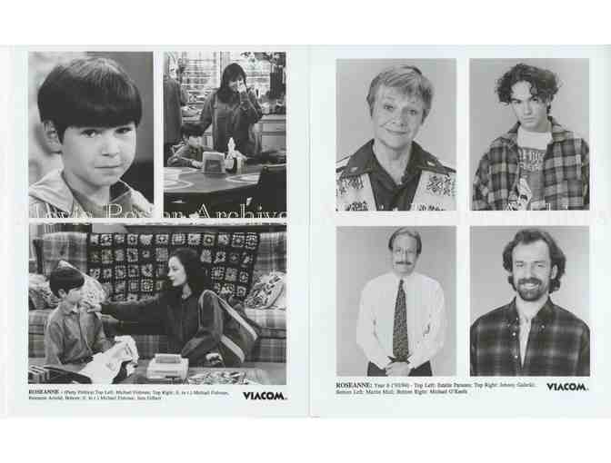 ROSEANNE, 8x10 tv studio stills, Roseanne Barr, John Goodman, Sara Gilbert