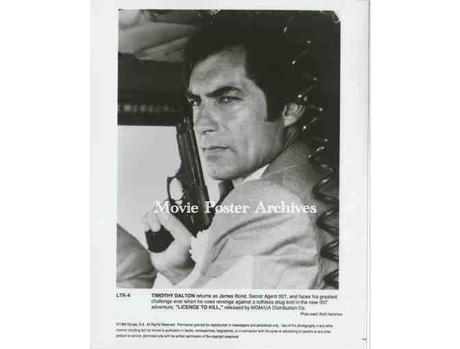 LICENCE TO KILL, 1989, 8x10 production stills, Timothy Dalton as James Bond, Robert Davi