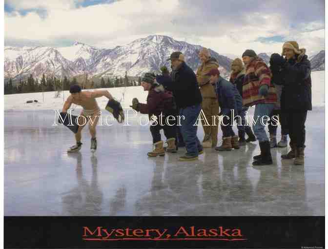 MYSTERY, ALASKA, 1999, lobby card set, Russell Crowe, Mike Myers, Burt Reynolds