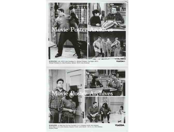 ROSEANNE, tv stills, Roseanne Barr, John Goodman, Sara Gilbert, Laurie Metcalf.