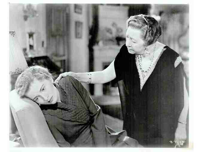 SUSPICION, 1941, movie stills, Cary Grant Joan Fontaine