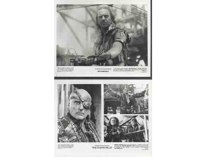 WATERWORLD, 1995, movie stills, Kevin Costner, Dennis Hopper