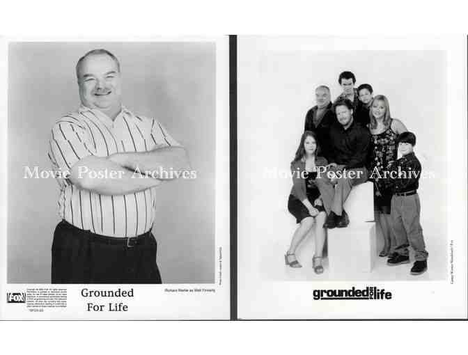 GROUNDED FOR LIFE, tv stills, Donal Logue, Megyn Price, Kevin Corrigan