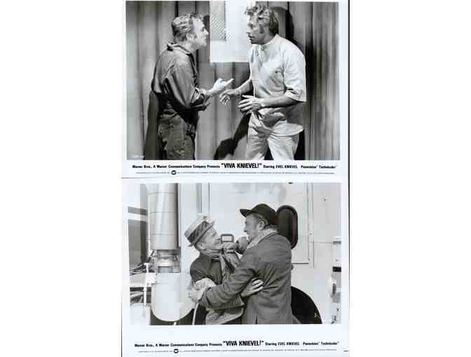 VIVA KNIEVEL!, 1977, collectors lot, Evel Knievel, Gene Kelly, Lauren Hutton