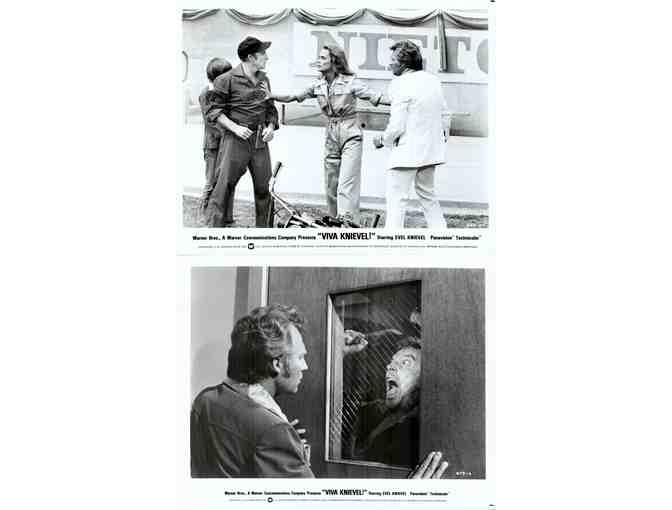 VIVA KNIEVEL!, 1977, collectors lot, Evel Knievel, Gene Kelly, Lauren Hutton