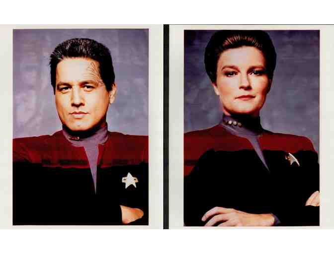 STAR TREK: VOYAGER, stills and photos, Kate Mulgrew, Robert Beltran