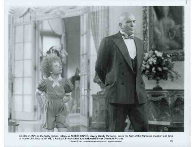 ANNIE, 1982, movie stills, Aileen Quinn, Albert Finney