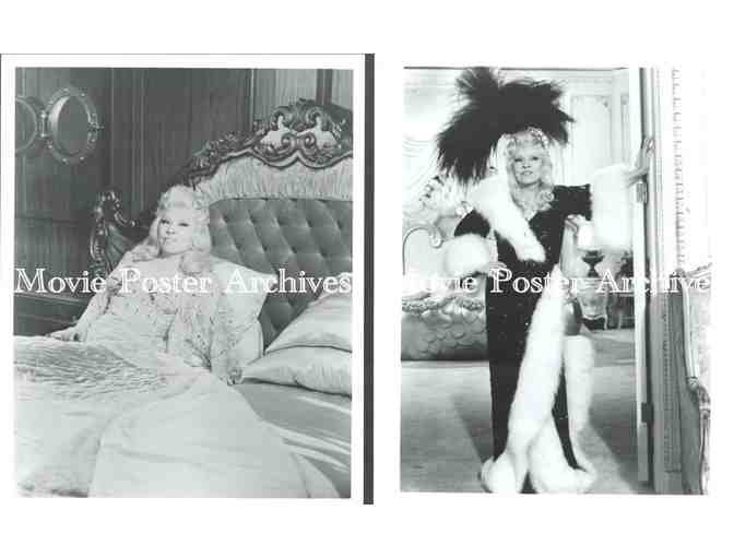 SEXTETTE, 1979, movie photographs, Mae West, Ringo Starr