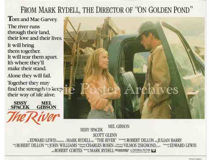 RIVER, 1984, lobby card set, Mel Gibson, Sissy Spacek