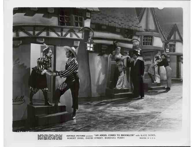 AN ANGEL COMES TO BROOKLYN, 1945, movie stills, Kaye Dowd, Robert Duke