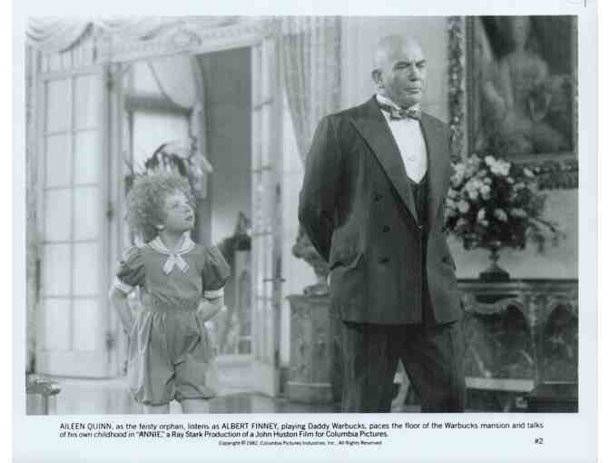 ANNIE, 1982, movie stills, Aileen Quinn, Albert Finney