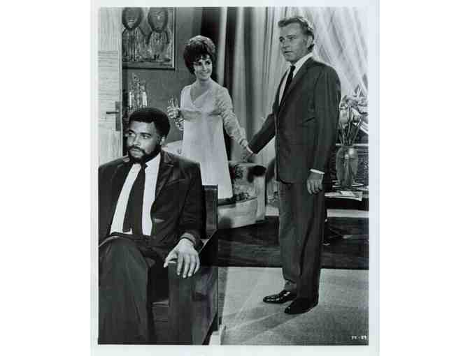 COMEDIANS, 1967, movie stills, Richard Burton, Elizabeth Taylor, Lillian Gish