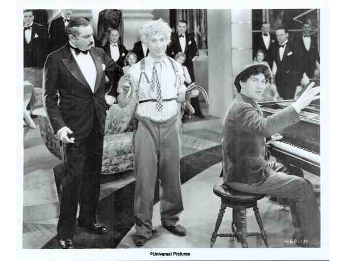 ANIMAL CRACKERS, 1930, movie stills, Marx Brothers