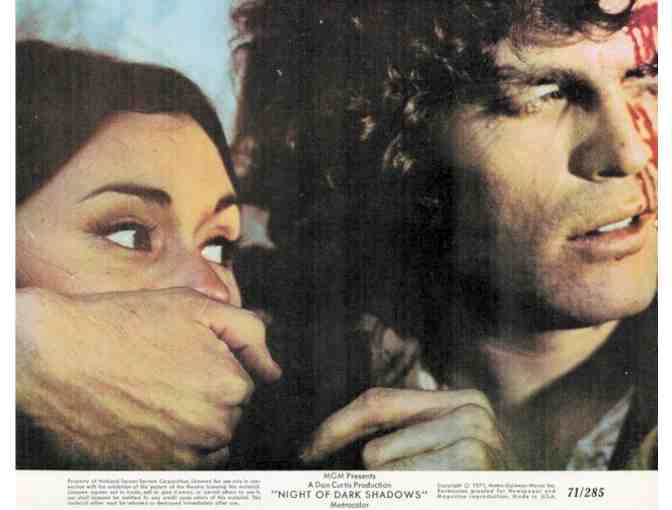 NIGHT OF DARK SHADOWS, 1971, cards and stills, David Selby, Kate Jackson