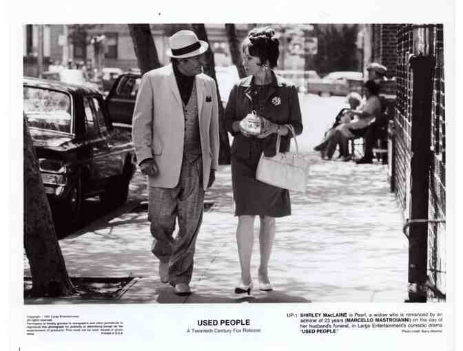 USED PEOPLE, 1992, movie stills, Shirley MacLaine, Kathy Bates