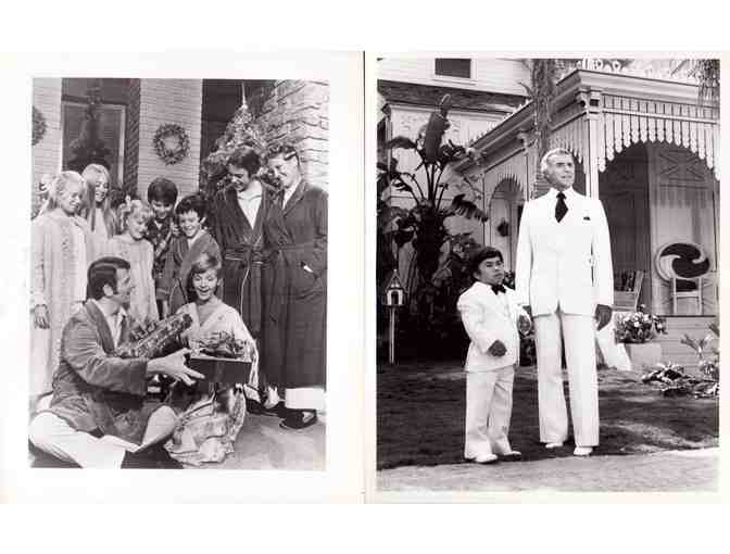 CLASSIC TV LOT 3, MISC LOT OF TEN CLASSIC TV SHOW STILLS/PHOTOS