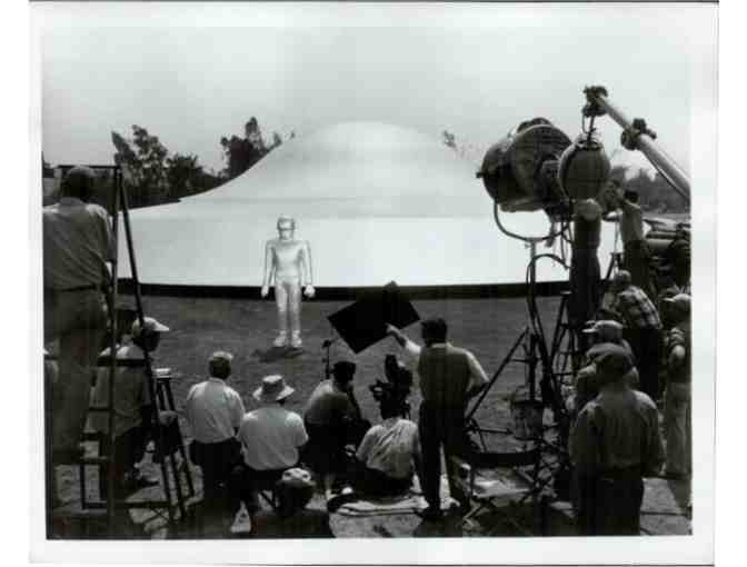 DAY THE EARTH STOOD STILL, 1951, movie stills, COLLECTORS LOT, Michael Rennie
